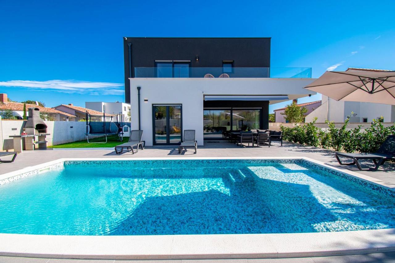 Villa Elite 1 & 2 With Two Pools *
