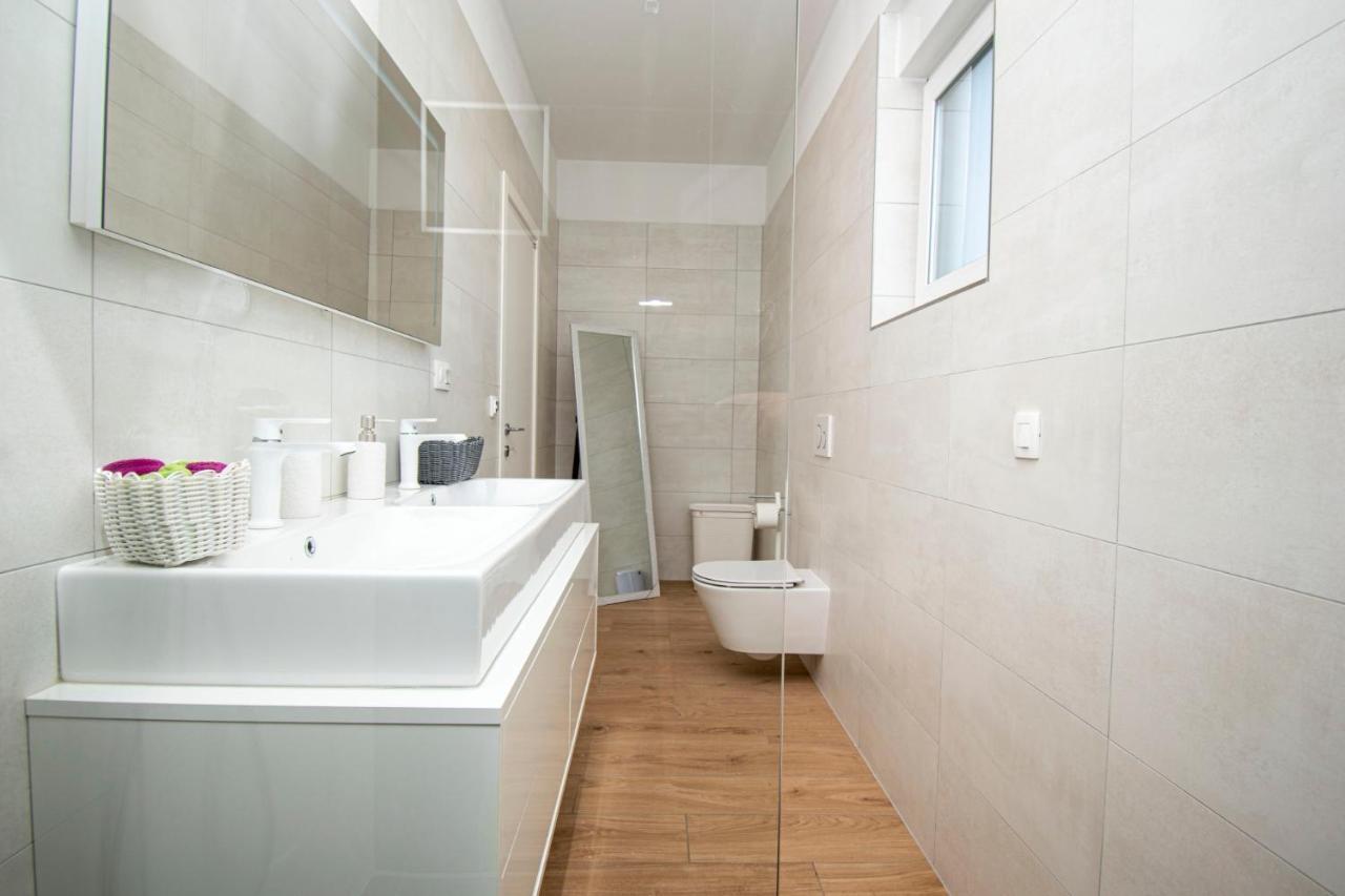 Vila Villa Elite 1 & 2 With Two Pools *